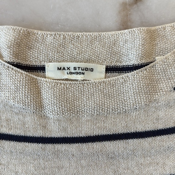 Max Studio Linen Blend Beige and Navy  Knit Top Sz L - Picture 3 of 9